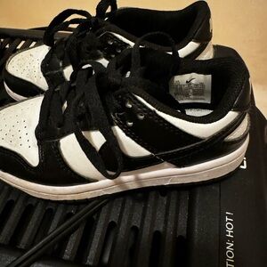 Nike Dual-Tone Black and White Shoes